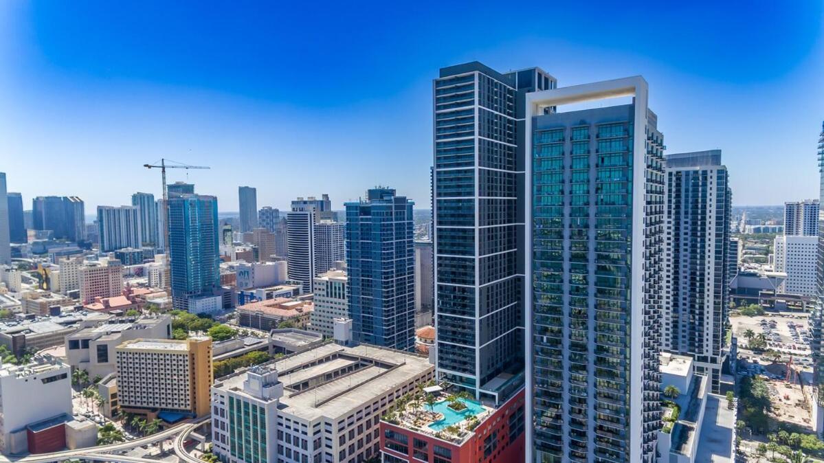 Exquisite 2 Bedroom In The Location Of Downtown Apartment *