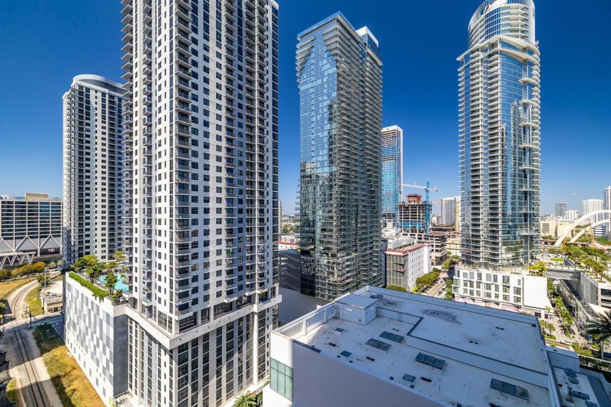 Exquisite 2 Bedroom In The Location Of Downtown Apartment Miami